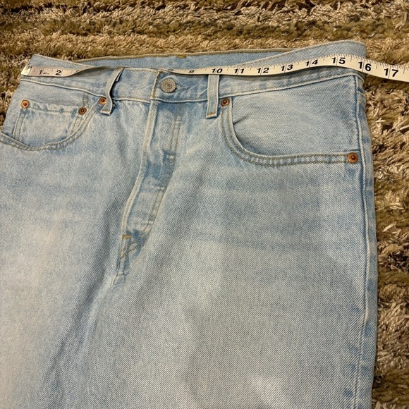 Levi’s 501 Jeans 150th Anniversary Light wash patch 30x30 - Picture 5 of 13